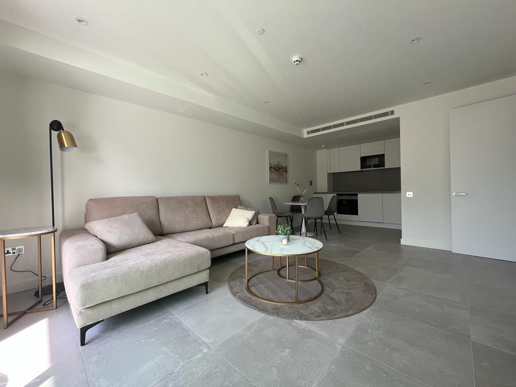 Image of Apartment - 2 Bedrooms - 2 Bathrooms for Rental in EuroCity-Gibraltar, Image 2